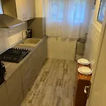 Lillia House Apartment *