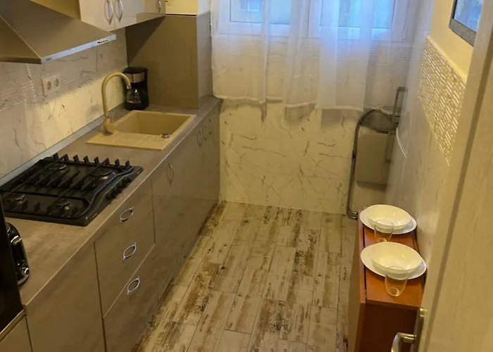 Lillia House Apartament *